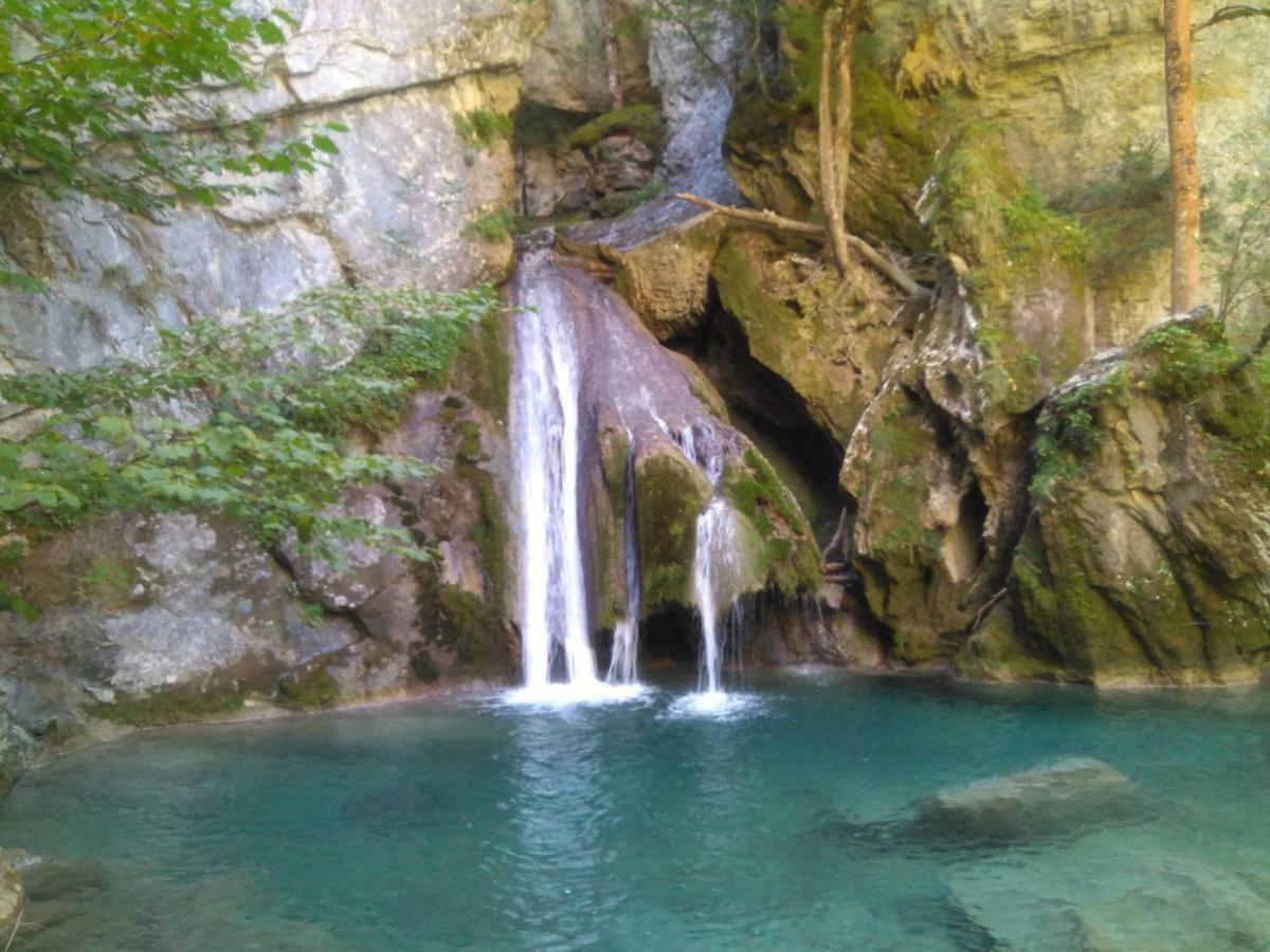 Albergue Armaia Artepea Urzainqui Dış mekan fotoğraf